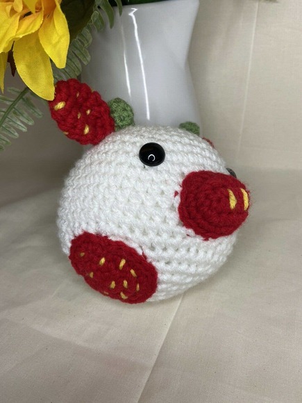 Simple Creations Strawberry Cow Crochet Decoration - Picture 4 of 5